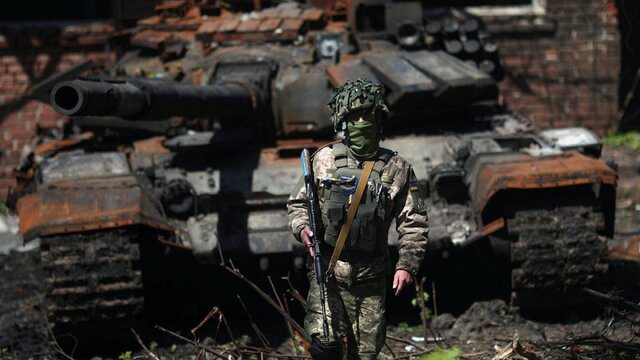 غرب استفاده از تسلیحات ارسالی گرانقیمت به اوکراین را کنترل می‌کند