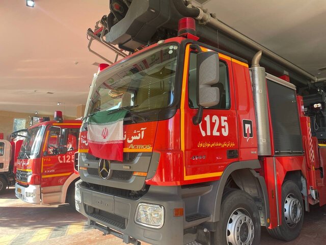 افتتاح ۲ ایستگاه جدید آتش‌نشانی در تهران/ زنان آتش‌نشان صاحب ایستگاه اختصاصی شدند