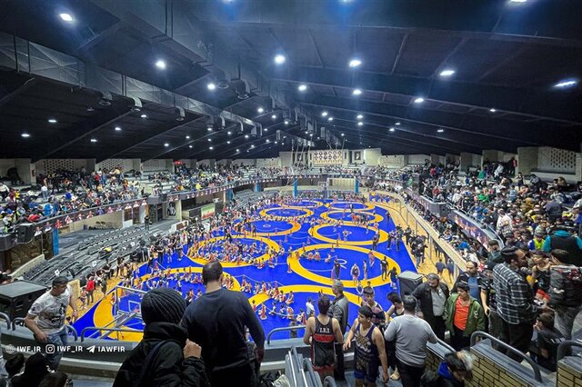 تصاویری جالب از حضور ۳ هزار کشتیگیر نونهال در جام ابراهیم جوادی
