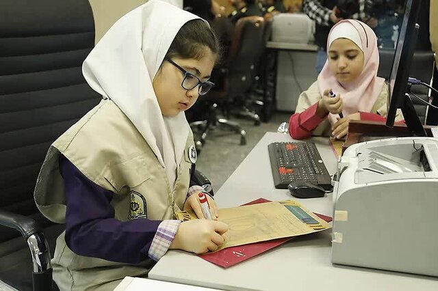 پلیس خود را در موضوع آسیبهای اجتماعی مسئول میداند/ افتتاح باشگاه دانشآموزی خبرنگاران پلیس