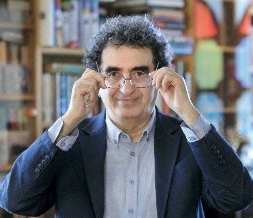 فریدون صدیقی در نمایشگاه رسانهها کارگاه دارد فریدون صدیقی در نمایشگاه رسانهها کارگاه دارد