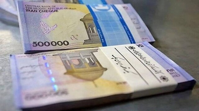 ابلاغ مصوبه هیات دولت درباره عیدی آخر سال کارمندانوبازنشستگان دولتی ابلاغ مصوبه هیات دولت درباره عیدی آخر سال کارمندانوبازنشستگان دولتی