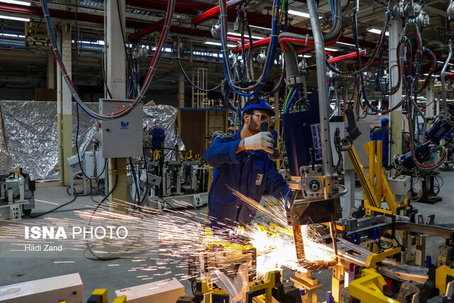 سامانه جامع حمایت از تولید رونمایی شد/ کاهش فرآیند اعطای وام اشتغال سامانه جامع حمایت از تولید رونمایی شد/ کاهش فرآیند اعطای وام اشتغال