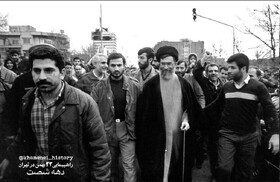 حضور حضرت آيت‌الله خامنه‌ای در راهپيمایی ۲۲ بهمن دهه ۶۰