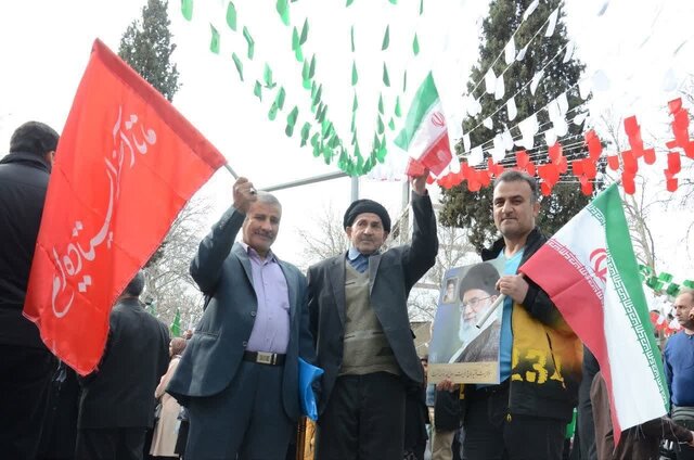 حضور حماسی مردم لرستان در راهپیمایی یومالله ۲۲ بهمن