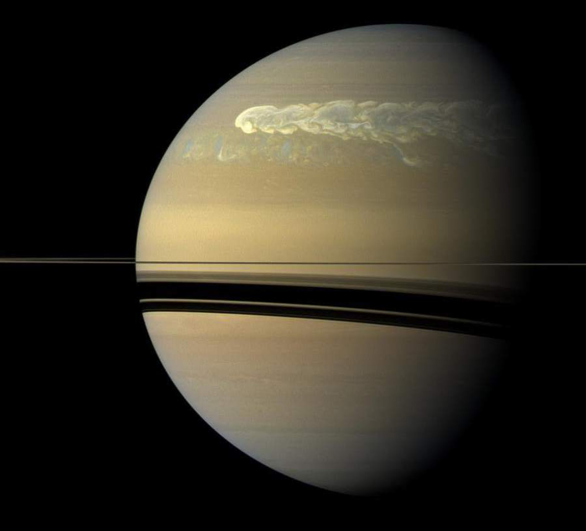 ۱۱ مورد از درخشانترین تصاویر فضایی تمام دورانها