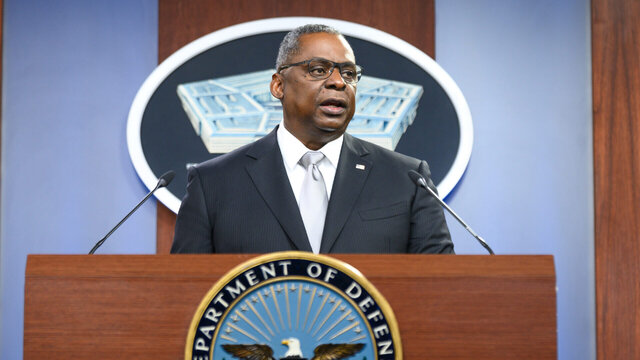 وزیر دفاع آمریکا دوباره راهی بیمارستان شد وزیر دفاع آمریکا دوباره راهی بیمارستان شد