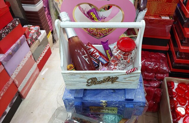 عشقفروشی در دنیای خرسها و شکلاتها!