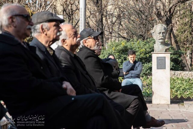 وداع همیشگی با هنرمند بزرگی که آثارش را به حراجیها نفرستاد