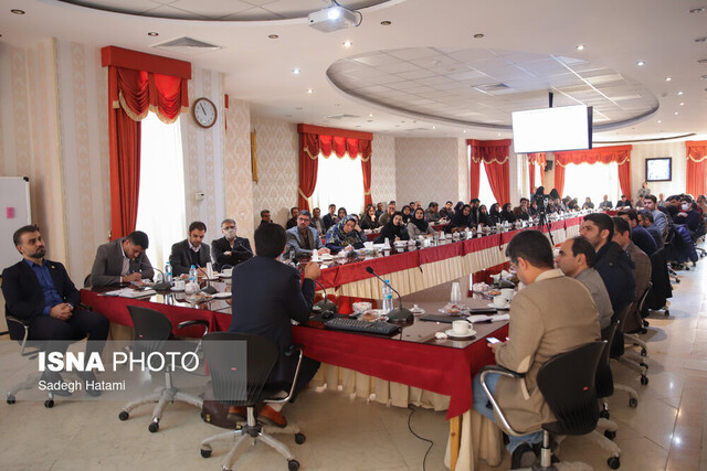 ۱۰ درصد طرحهای تولید بار اول کشور متعلق به خراسان رضوی است