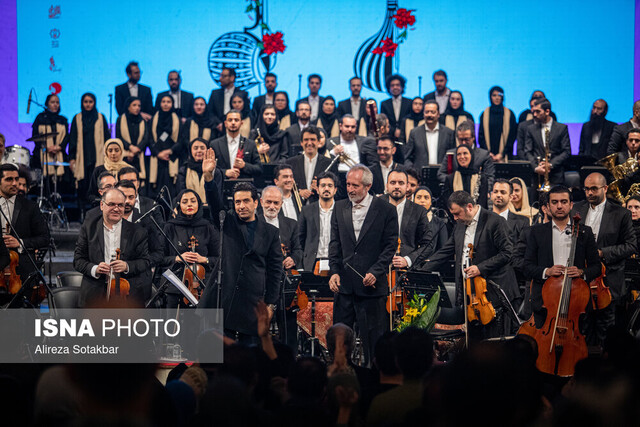 وقتی محمد معتمدی برای ایران خواند