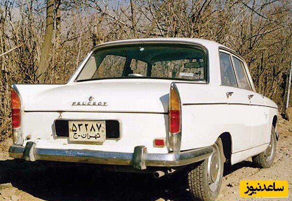 عکس/تصاویری از خودروی قدیمی و منزل نقلی رهبر انقلاب در ایرانشهر