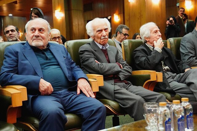 محمدحسن سمسار به ما چه میآموزد؟