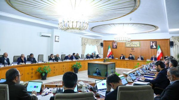 تاکید رئیسی بر تجدیدنظر در انتصاب مدیران پروازی و غیربومی تاکید رئیسی بر تجدیدنظر در انتصاب مدیران پروازی و غیربومی