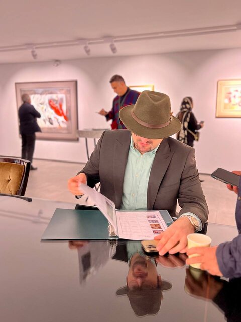 نقد و ستایش توأمان یک هنرمند سرشناس/ نگاهی به نمایشگاه جدید محمدعلی ترقیجاه