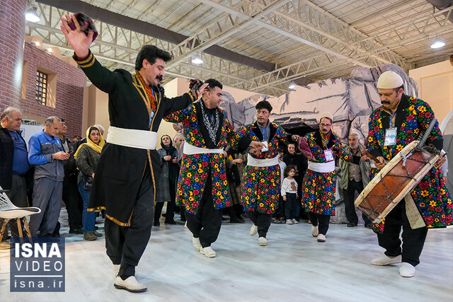 ویدیو/ نمایشگاه گردشگری تهران با طعم سفرهای نوروزی ویدیو/ نمایشگاه گردشگری تهران با طعم سفرهای نوروزی