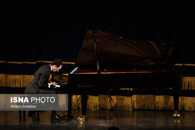 عکس تزئینی است برگزاری نهمین فستیوال رقابتی «پیانو کلارا» در فرهنگسرای نیاوران