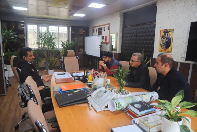 تقدیر آتشنشانی از شهروندی که حریق بیمارستان گاندی را به ۱۲۵ اعلام کرد