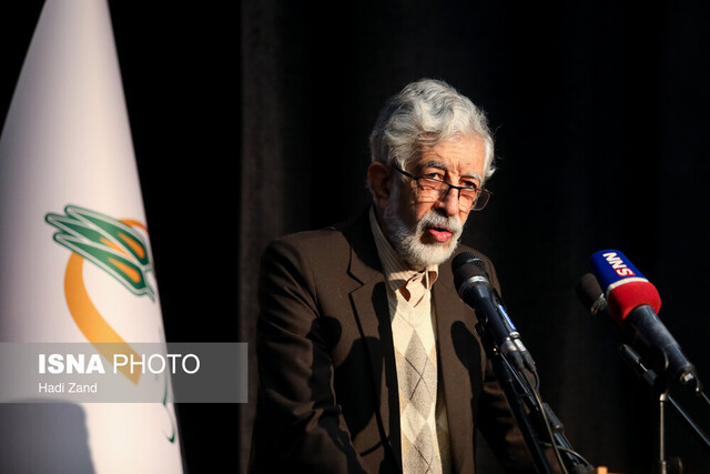 مرغ اصلاحات یک پا دارد/ تکروی شورای وحدت اصولگرایان