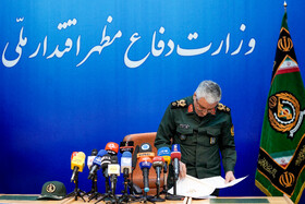 نشست خبری سردار رضا طلایینیک سخنگوی وزارت دفاع