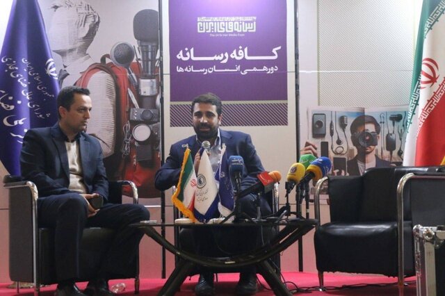 حاشیههای دومین روز نمایشگاه رسانه ها از نگاه ایسنا/ پای مردم عادی به نمایشگاه باز شد