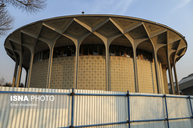 ماجرای دیوارههای پیرامون تئاتر شهر چیست؟