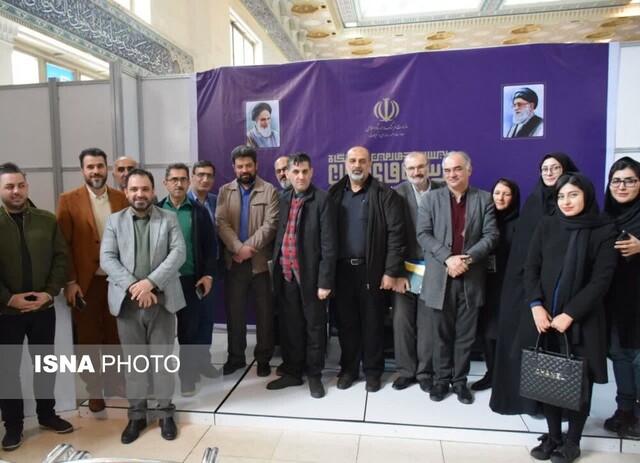 تجلیل از پیشکسوت گیلانی در نمایشگاه رسانههای ایران