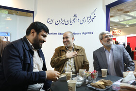 گفت و گوی عبدالله ضیغمی جانشین قرارگاه جبهه رسانه های انقلاب اسلامی،علی خضریان نماینده مجلس  و محمدمهدی خیرجو مدیرعامل ایسنا