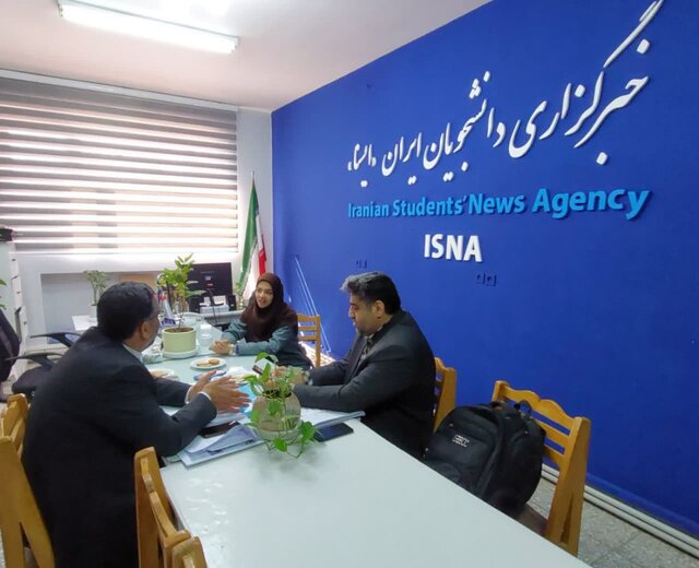 امیرآبادی زاده: کارآمدی منطقه و تاثیرگذار منافع ملی/ جعفری: راه درست، رفع کمبودهای مردم