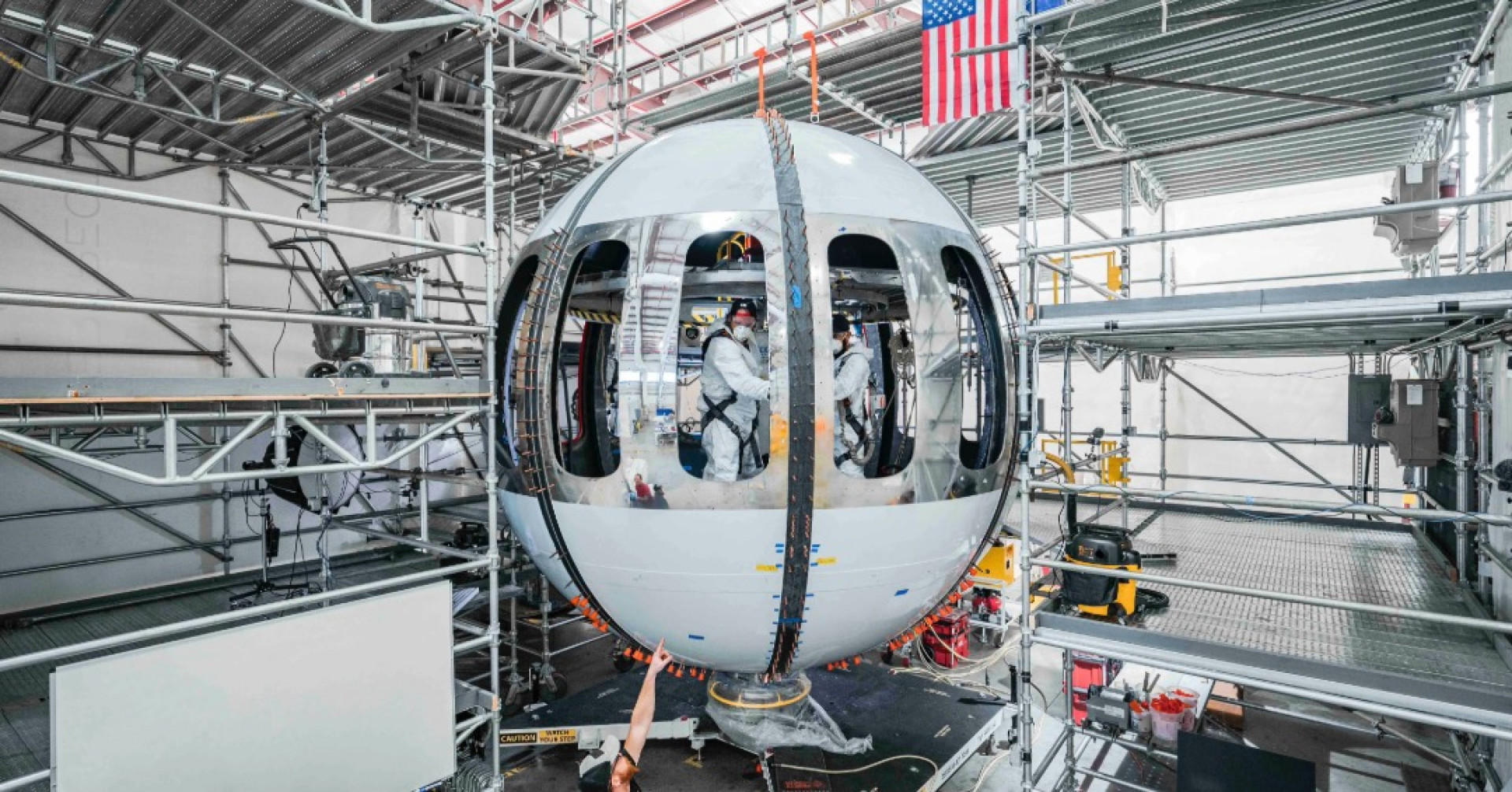 رونمایی از بزرگترین کپسولی که برای سفر فضایی انسان ساخته شده است