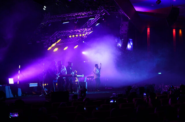 ببینید/ شبی که آهنگهای علی یاسینی را مخاطبانش انتخاب کردند