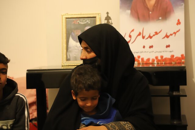 پیاده أمده بودم، پیاده خواهم رفت…