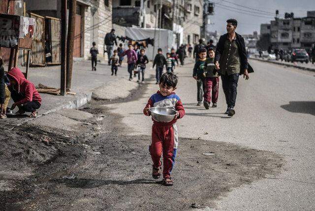 گرسنگی در غزه؛ کودکان با سوءتغذیه مواجهاند