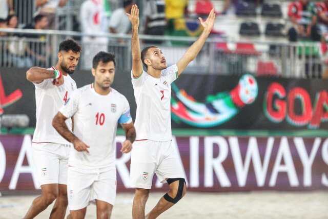 گزارش زنده فوتبال ساحلی/ ایران ۲ - ۲ برزیل