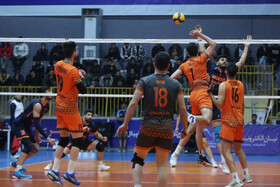 دیدار تیم های والیبال نیان الکترونیک مشهد و سایپا تهران