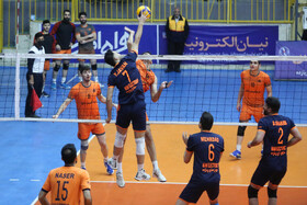 دیدار تیم های والیبال نیان الکترونیک مشهد و سایپا تهران