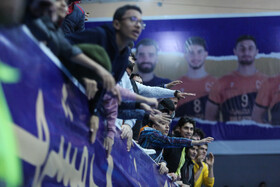 تماشاگران دیدار والیبال نیان الکترونیک مشهد و سایپا تهران