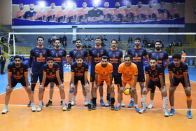 تیم والیبال نیان الکترونیک مشهد 