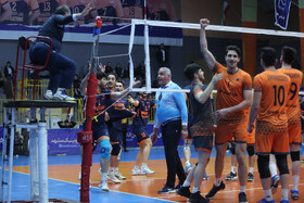 دیدار تیم های والیبال نیان الکترونیک مشهد و سایپا تهران