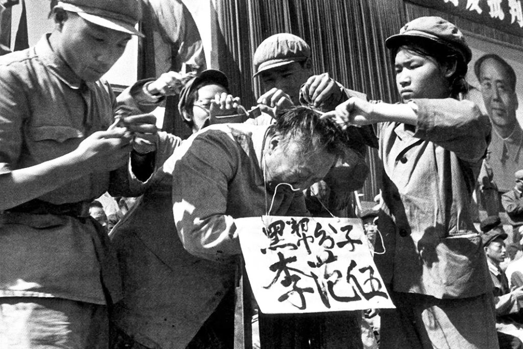 ۱۰ انقلاب بزرگی که امواجش در کل جهان حس شد؛ از انقلاب ایران تا انقلاب روسیه