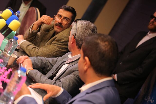 عکسهای برنامه طنز شبکه نسیم با موضوع انتخابات