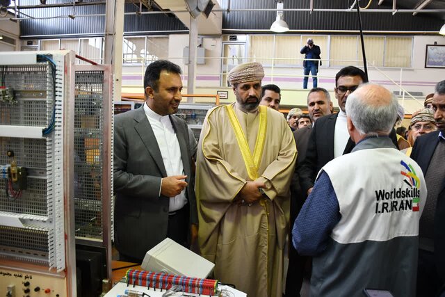 بازدید وزیر کار عمان از مرکز تربیت مربی کرج