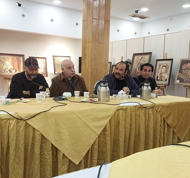 در گذشته به مدیران فرهنگی کمکارکرد، کدوی طلایی میدادیم!