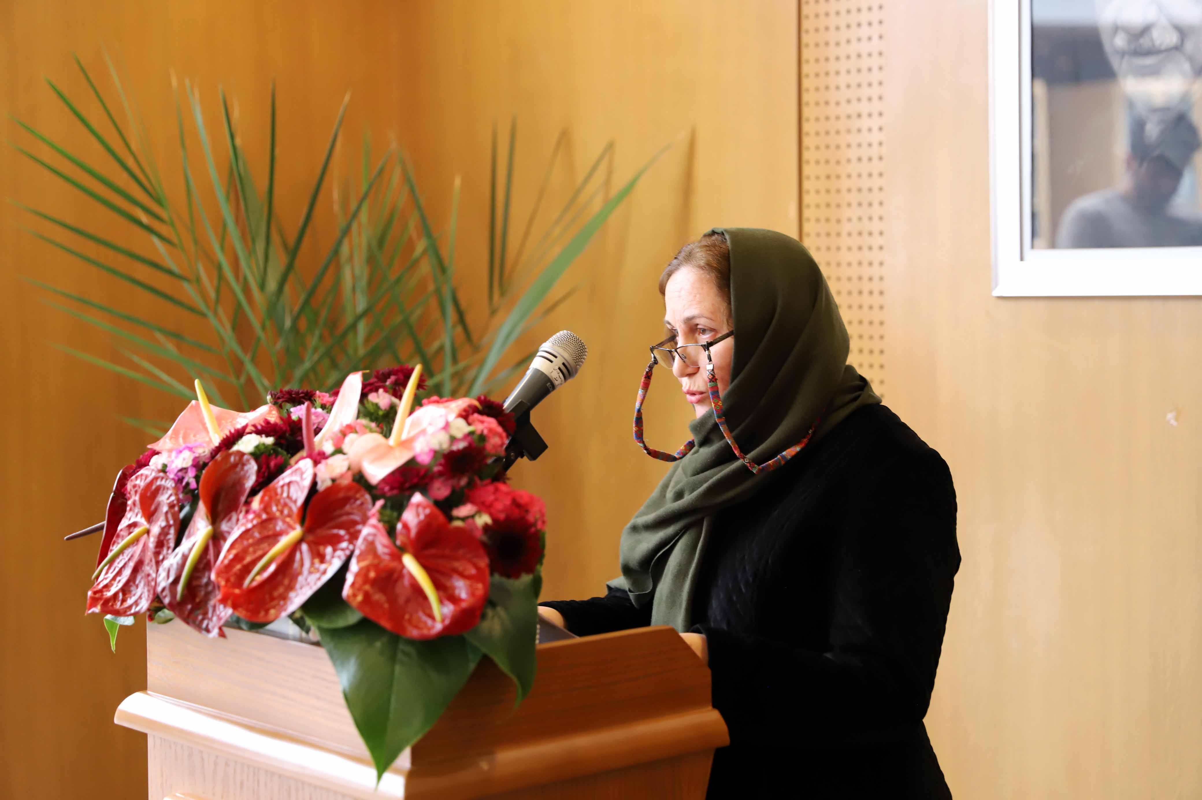 ما آذربایجانیها نبودیم، چه کسی از زبان فارسی دفاع میکرد؟!