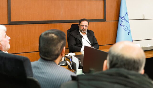 تولید، بهانهای برای تغییر کاربری غیرمجاز نیست تولید، بهانهای برای تغییر کاربری غیرمجاز نیست