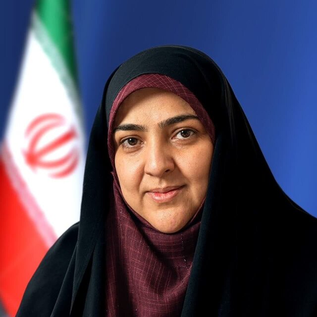 نعیمه ذوالفقاری نامزد مورد حمایت ائتلاف نیروهای انقلاب اسلامی استان سمنان