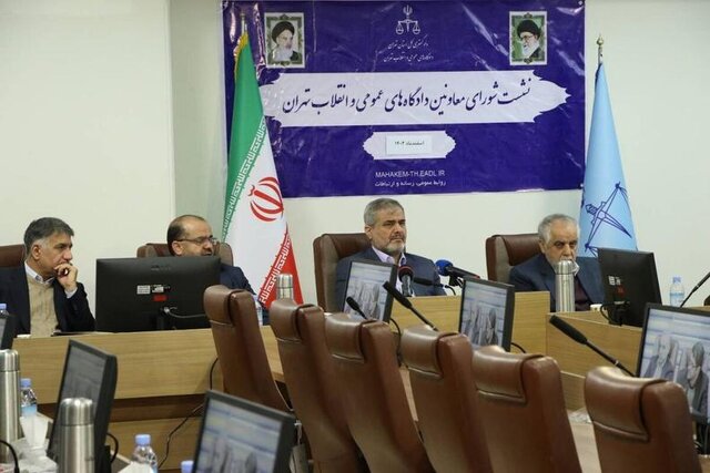 نامزدهای انتخاباتی از دایره اخلاق خارج نشوند نامزدهای انتخاباتی از دایره اخلاق خارج نشوند