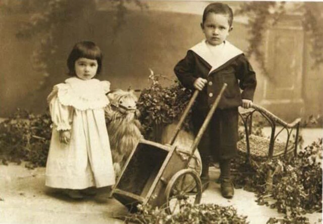 عکاس: آنتوان سوریوگین وقتی بازیها تفکیک جنسیت شدند