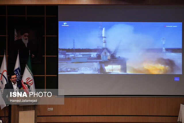 دریافت اولین سیگنال پارس۱ از دو پایگاه فضایی ایران