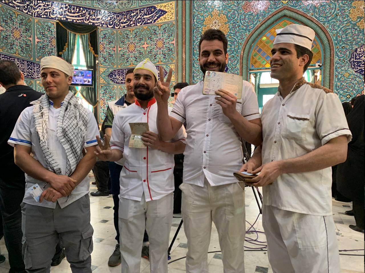 گزارش ایسنا از برگزاری انتخابات در حسینیه جماران